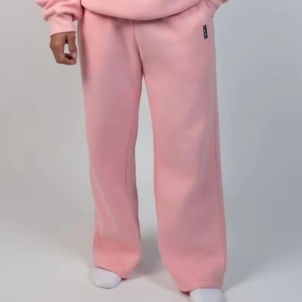 Comfrt Love Straight Leg Sweatpants - Picture 2 of 12